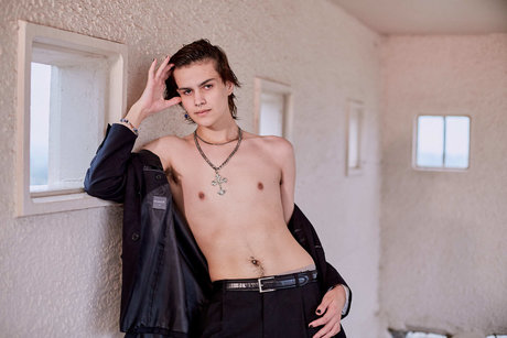 Maximo lluch star high quality galleries