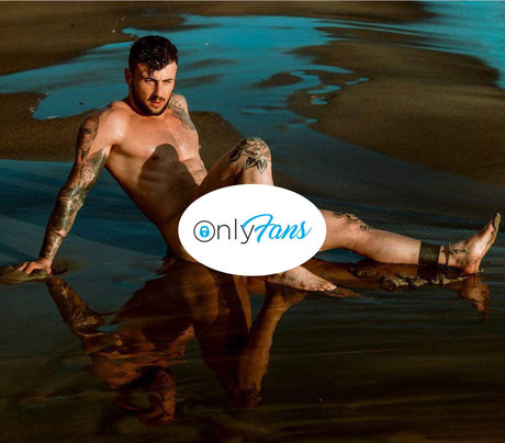 THE KING OF BOYS nude star galleries