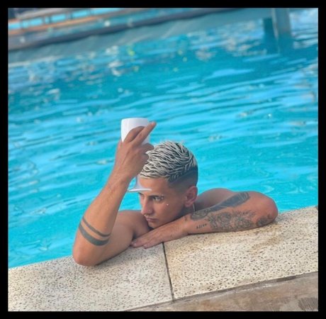 Mateo nicolas top star picture