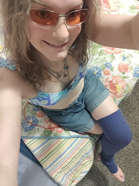 Miriam Rose model exclusive pics