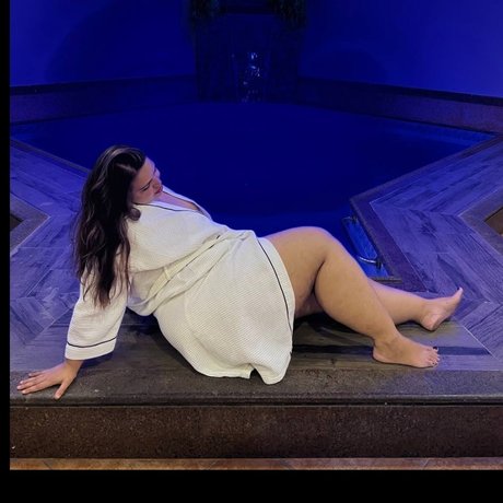 Menina Fascinante pornstar sexy galleries