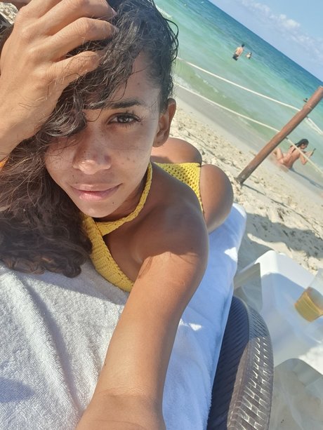 non onlyfans art naked picture