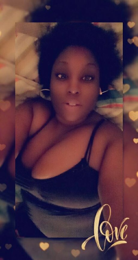 Mya Mya pretty model pic