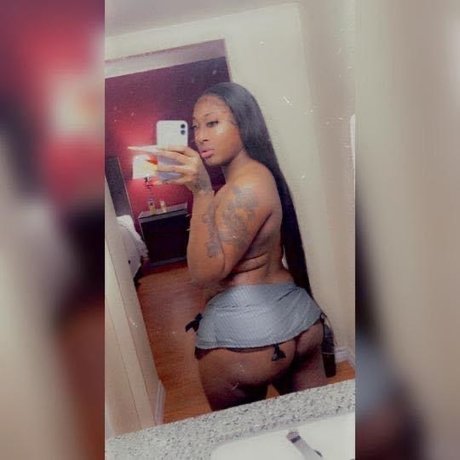 DeAysha top model images