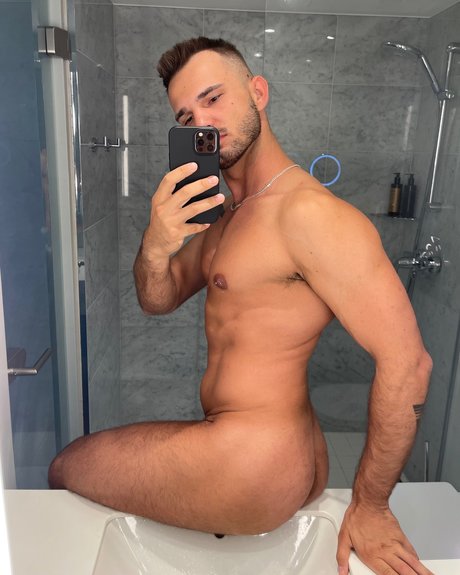 muhomorovy model art galleries