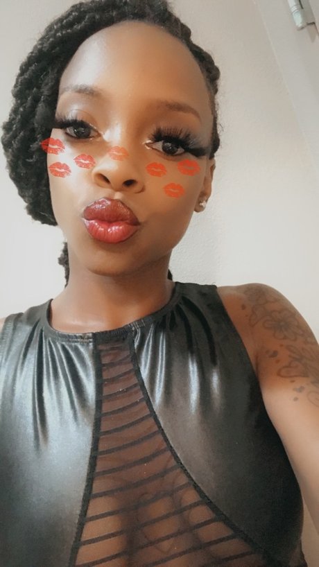 _Khiakandyy_ hot pornstar image