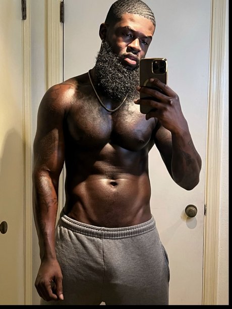 Daddy RoZay_ star sexy image