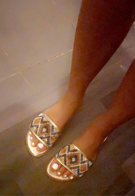 Nicole Hunter model xxx img