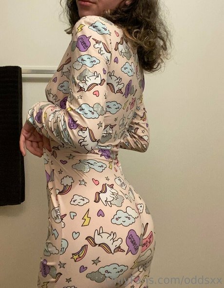 oddsxx porn star photo