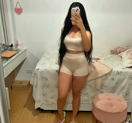 sweet pinnk1 sex model pics