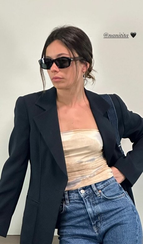 Anna Castillo thumbnail