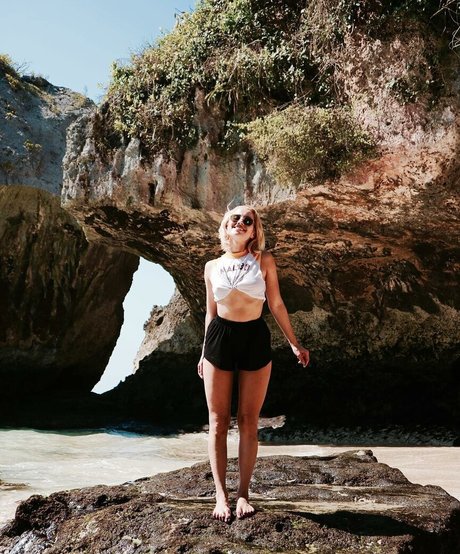 Catha23 sex model pictures