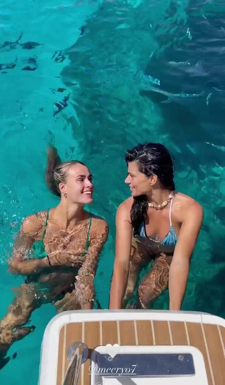 armpit licking onlyfans sexy images