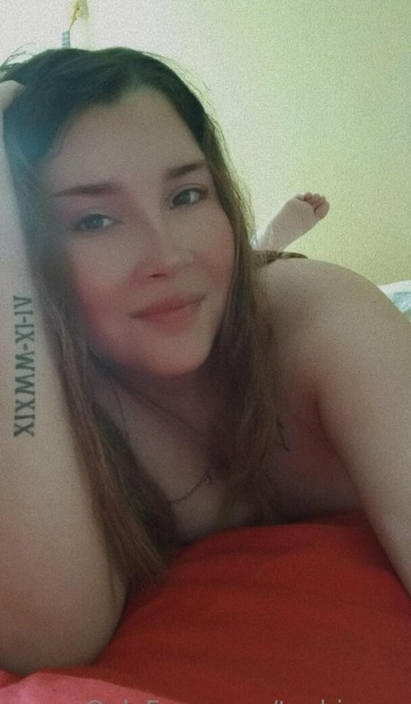 tuchinase high quality actress pics