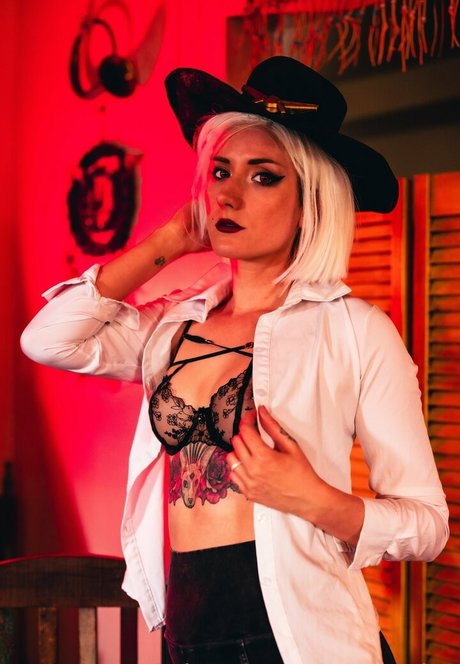 errorpaige model perfect picture