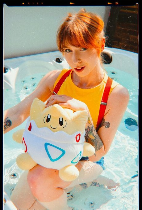 missnouveaux adult star picture