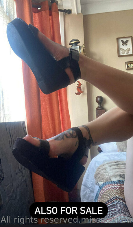 missnouveaux perfect model photos