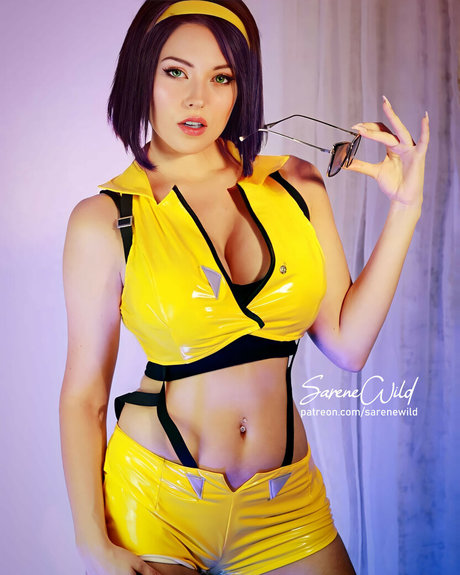 SareneWild erotic actress pictures