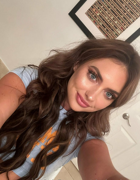 lexxyjordan adult model pic