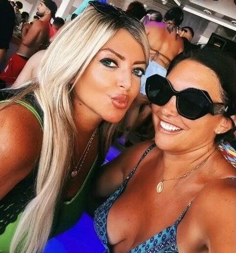 Flaviana Basta adult star photos