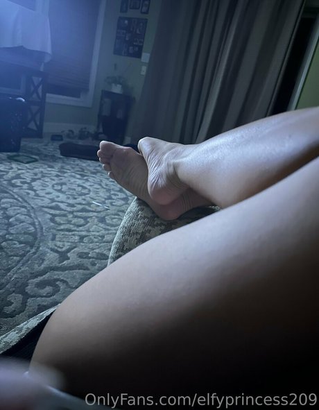 small dick shemale onlyfans sex images