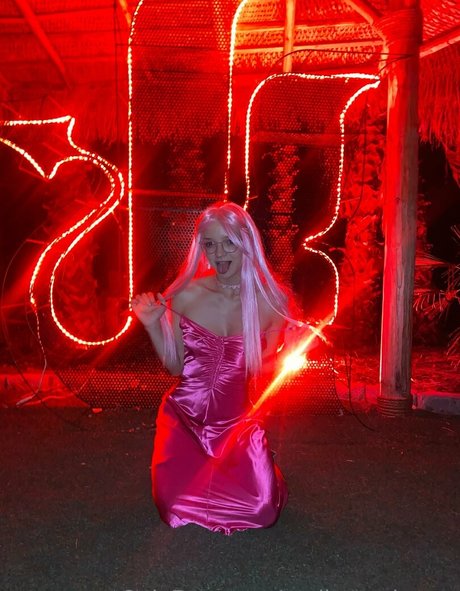 Honey Hayes nudes actress gallery