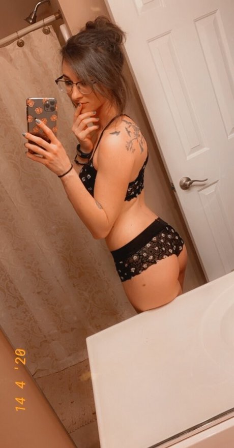 kristenraettv high quality actress galleries