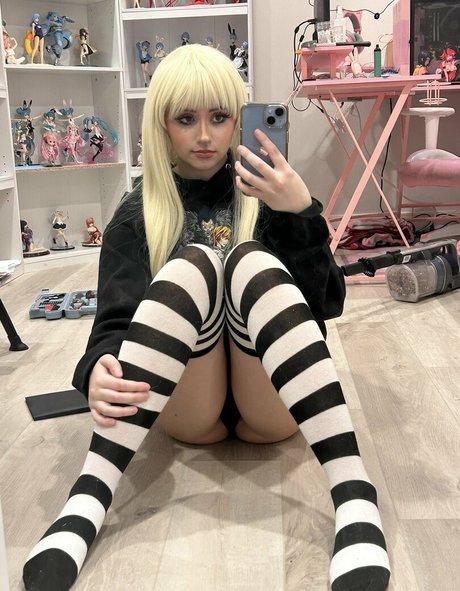 drugstorecowgir1 pornstar sexy photo