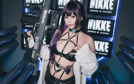 Soraqq star sexy pictures