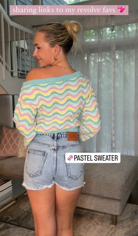 Sophia Armata model art pic