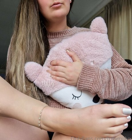 frillymillyx porn actress images