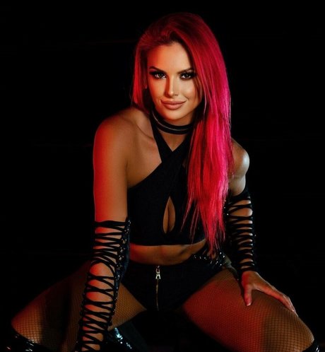 Danni Ellexo nudes pornstar images