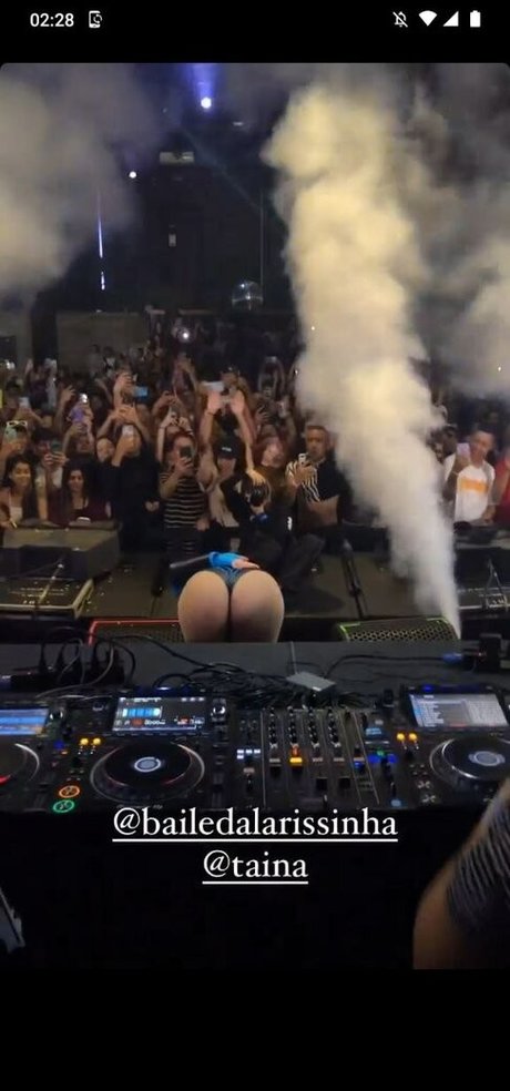 Taina Costa art star pics