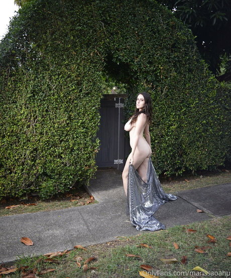 marissaoahu model naked image