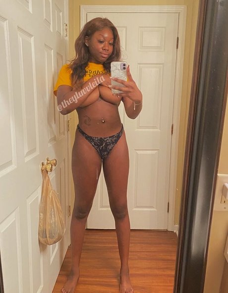 sweetgirllei high quality actress images