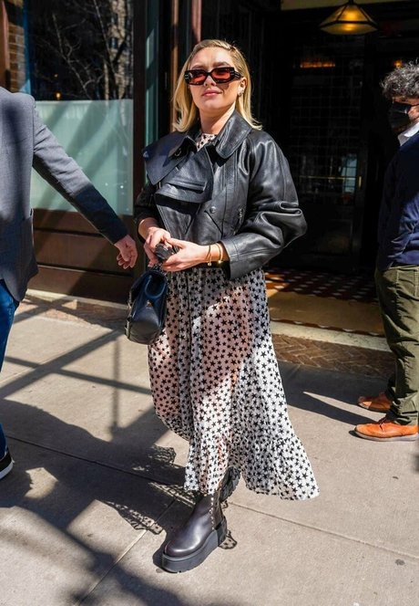 Florence Pugh star high quality pics