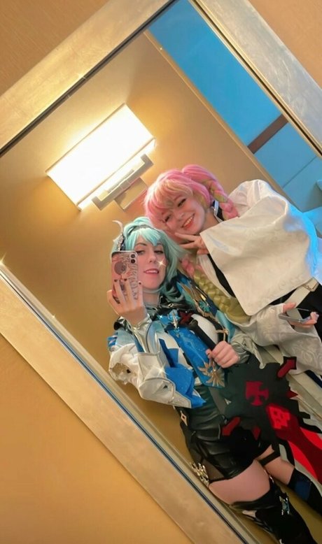 Realfrogg model beautiful archive