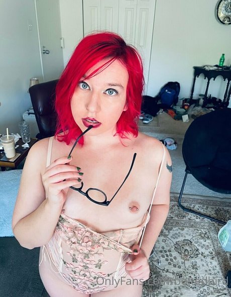 BoltedBird model nude pics