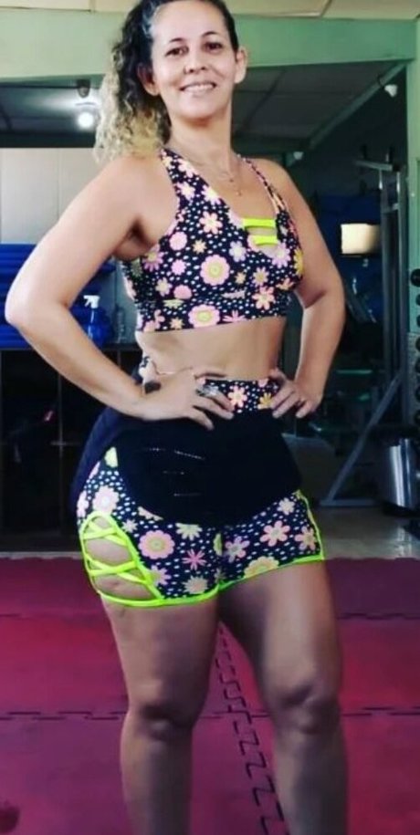 Soninha Coroa star sex galleries