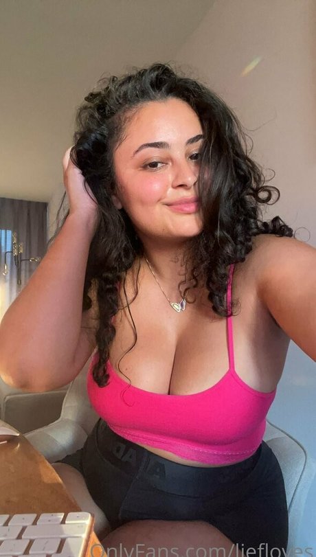 Liefloves naked model pictures