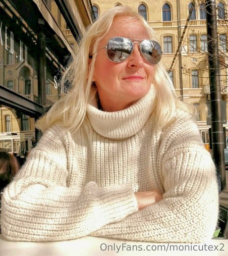 monicutex2 pornstar high quality pictures