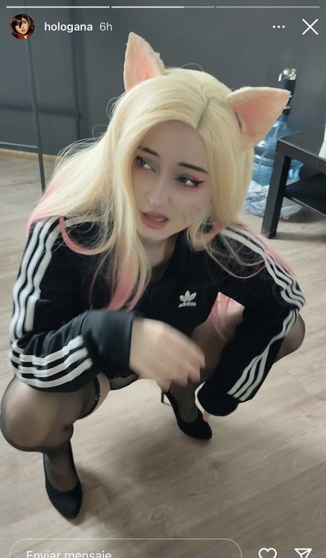 Hologana pornstar hot pic