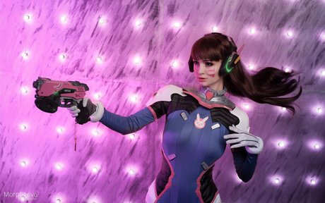 Hologana nude pornstar pictures