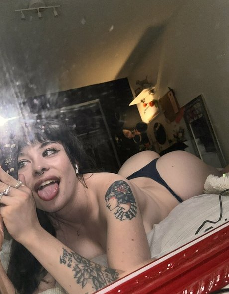 Strawberry bb pretty pornstar pics