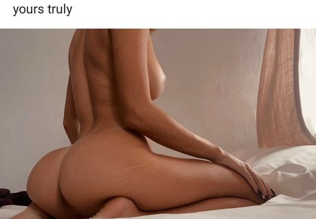 clitauro nudes star galleries