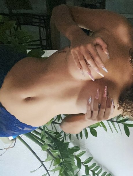 clitauro pornstar erotic photo