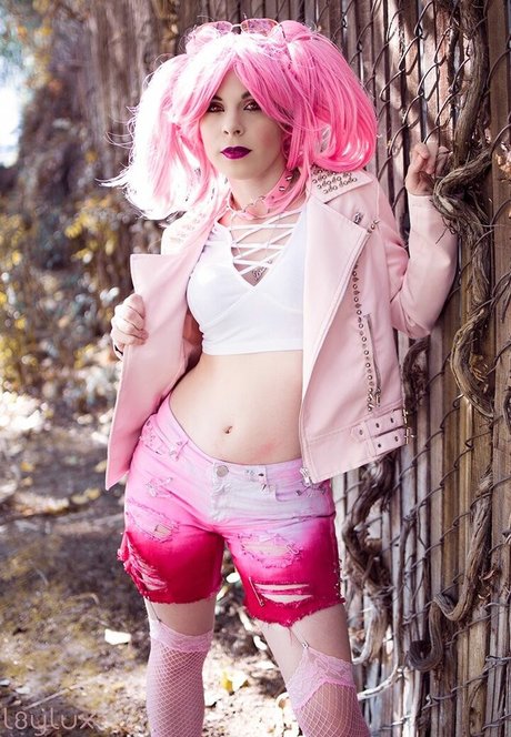 Khainsaw pornographic actress img