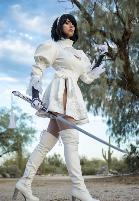 Khainsaw top actress photo