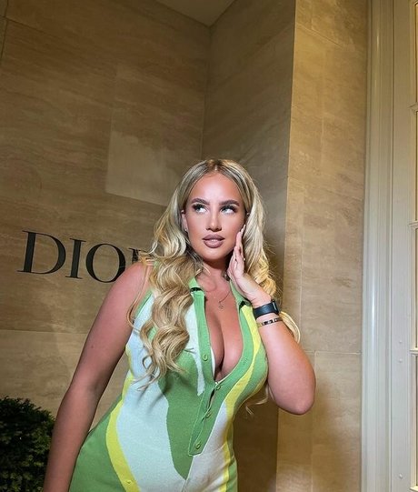 LAURA GOLD model free galleries