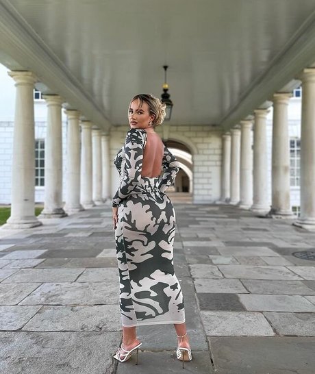 LAURA GOLD adult actress picture